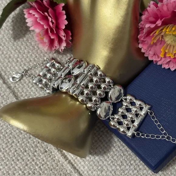 💎🦢 Swarovski Eminence Multicolor Crystal Link Bracelet - Picture 9 of 10